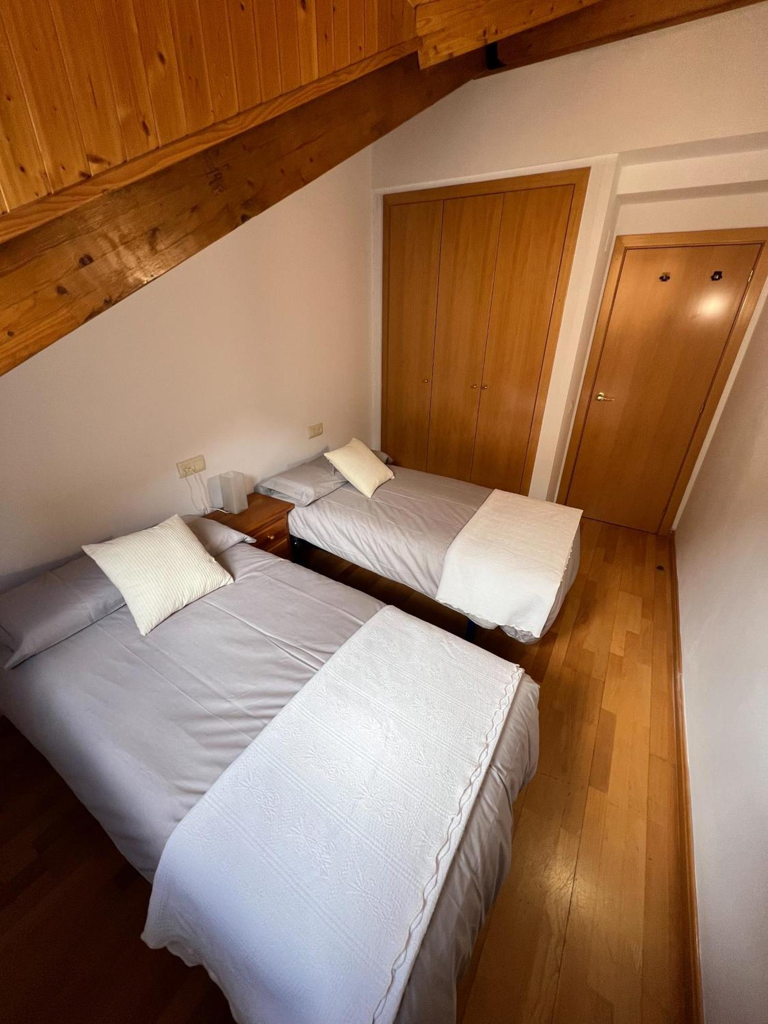 Casa La Muga Apartment Benasque Exterior photo